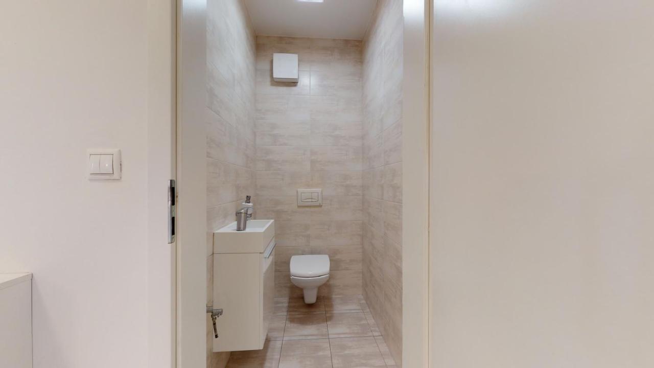 Bibi Centroom Apartment Piest'any Exterior photo