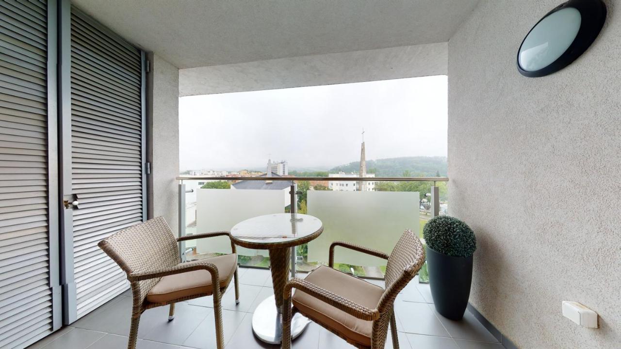 Bibi Centroom Apartment Piest'any Exterior photo